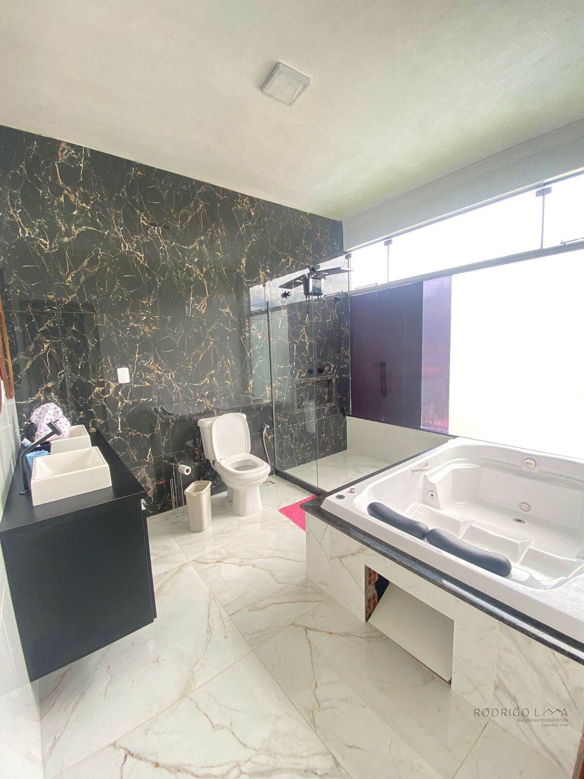 Linda chácara para venda á 10 minutos de São Lourenço MG