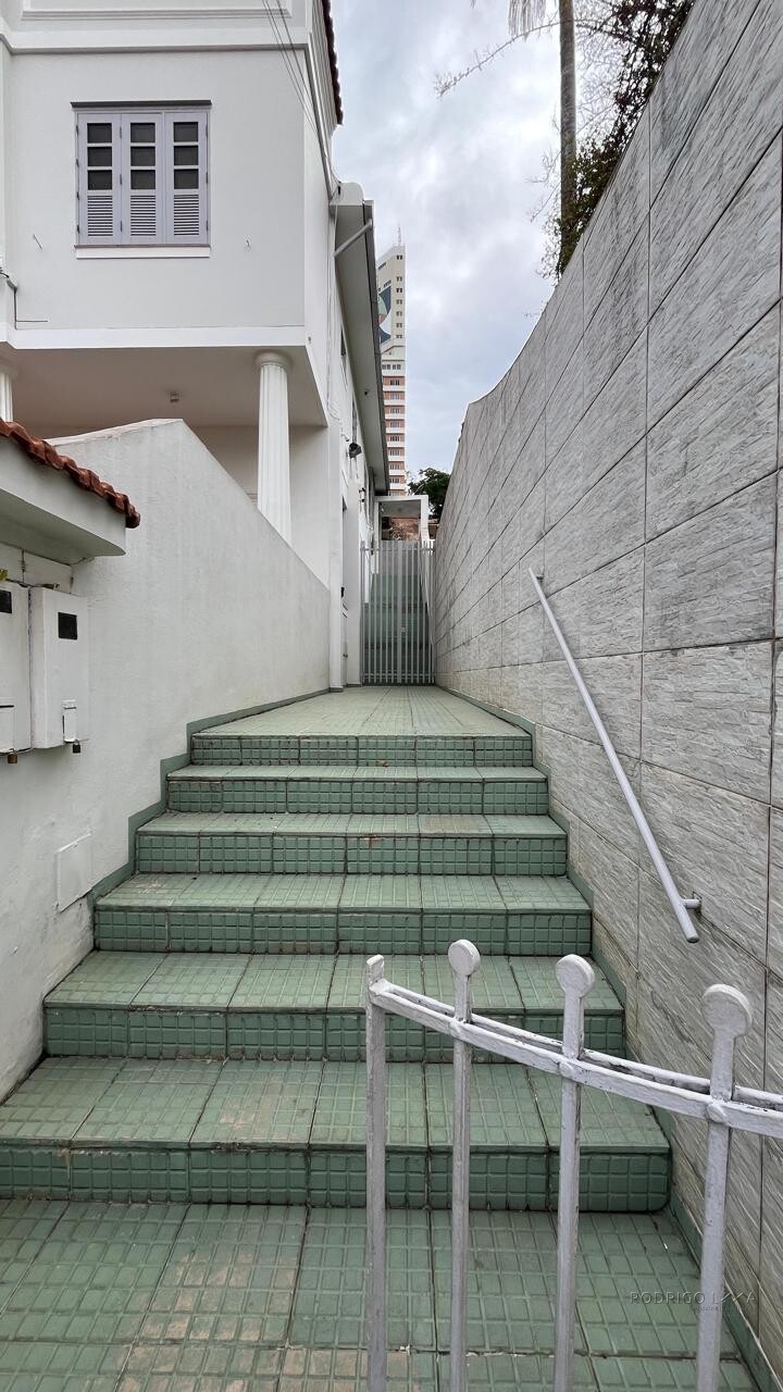 Apartamento para venda no centro de São Lourenço MG