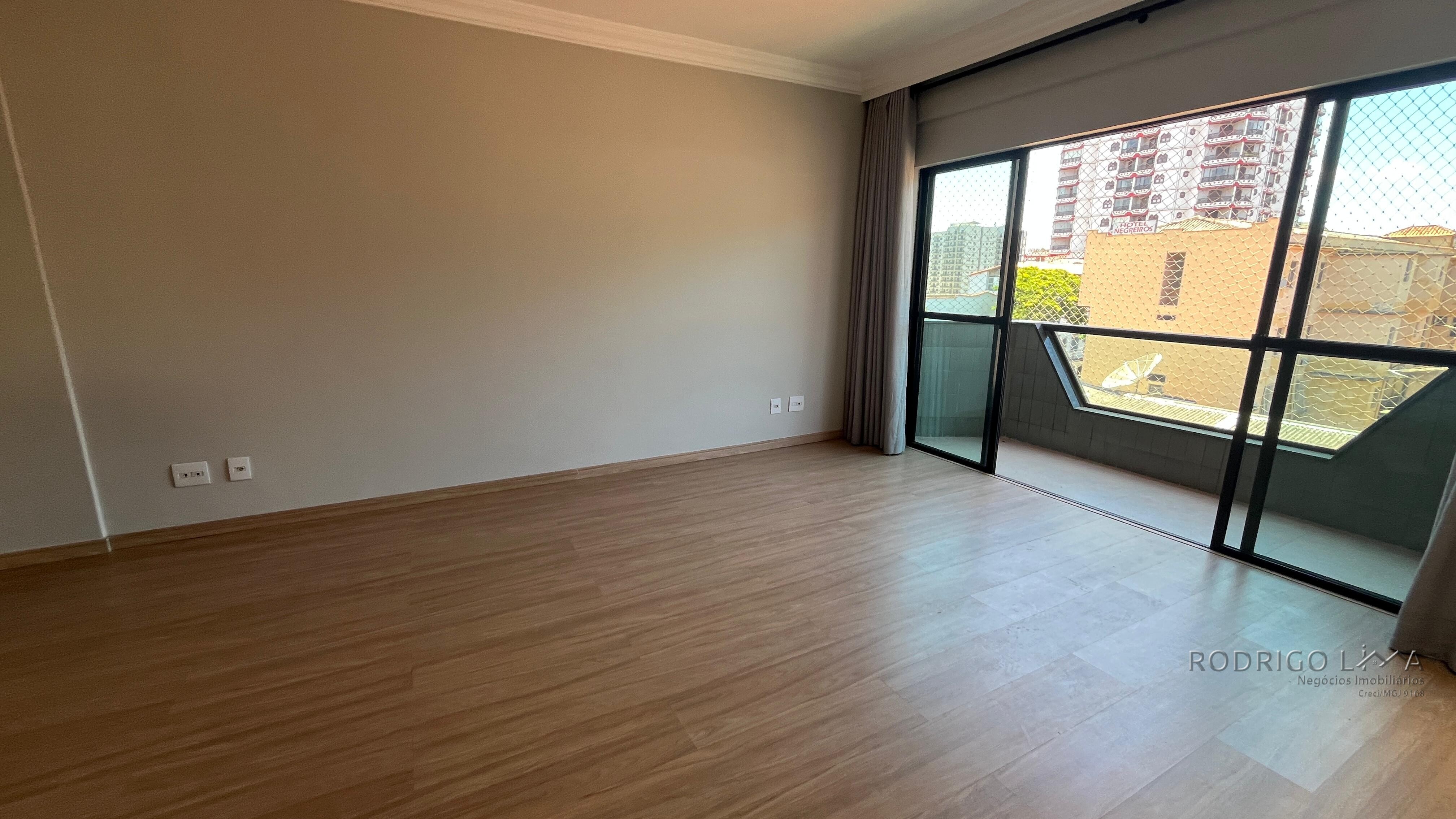 Apartamento para venda no centro de São Lourenço MG