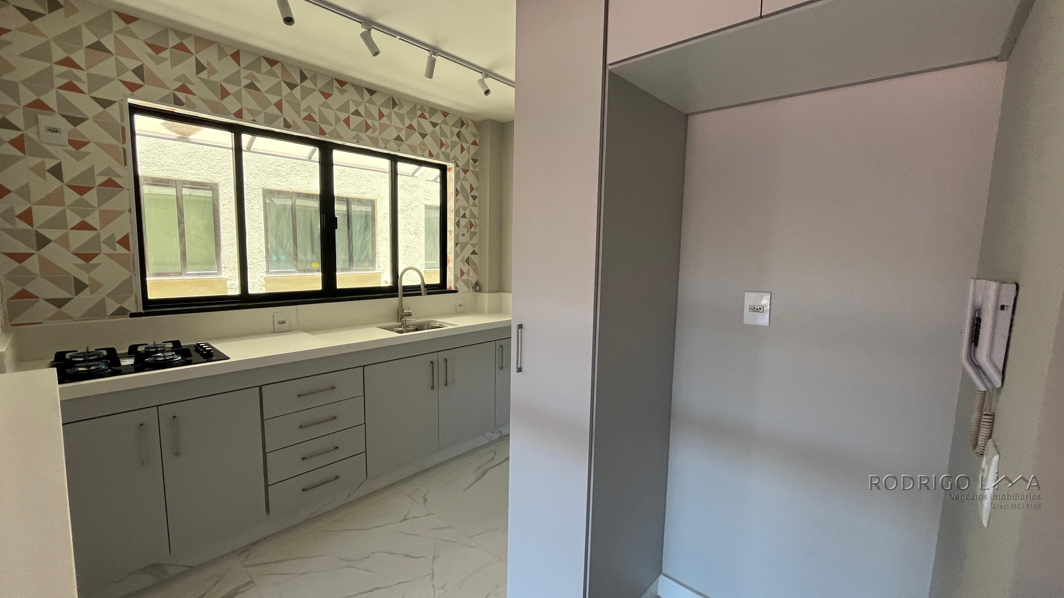 Apartamento para venda no centro de São Lourenço MG