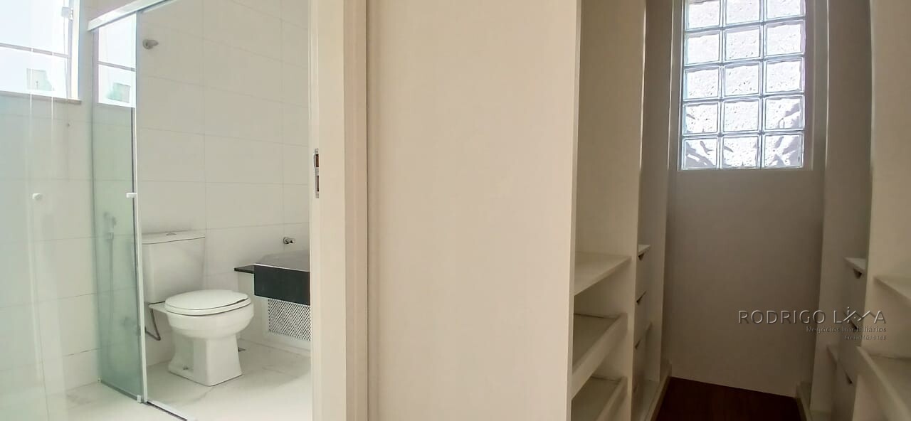 Casa alto padrão para venda em São Lorenço MG