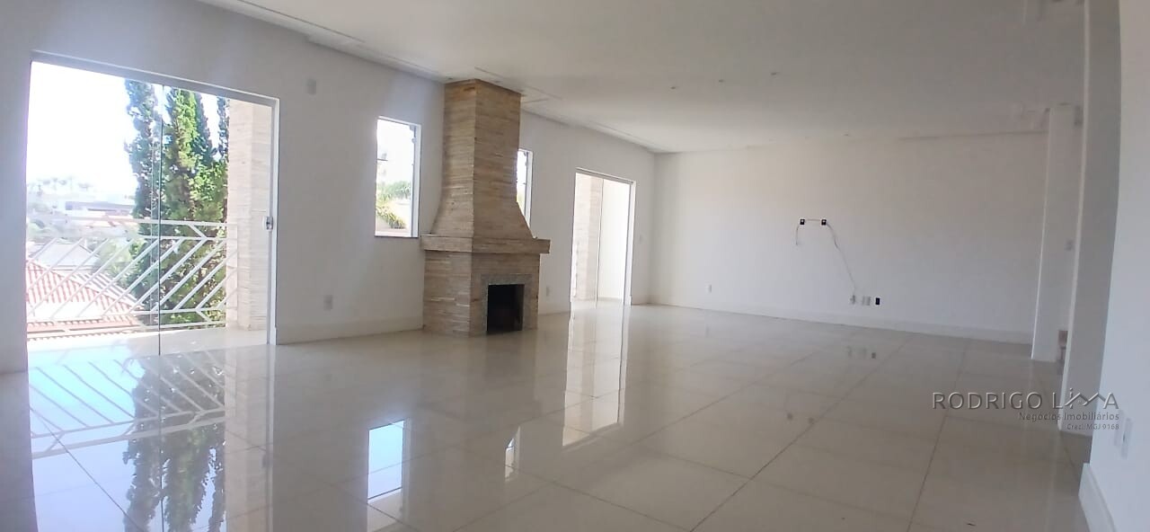 Casa alto padrão para venda em São Lorenço MG