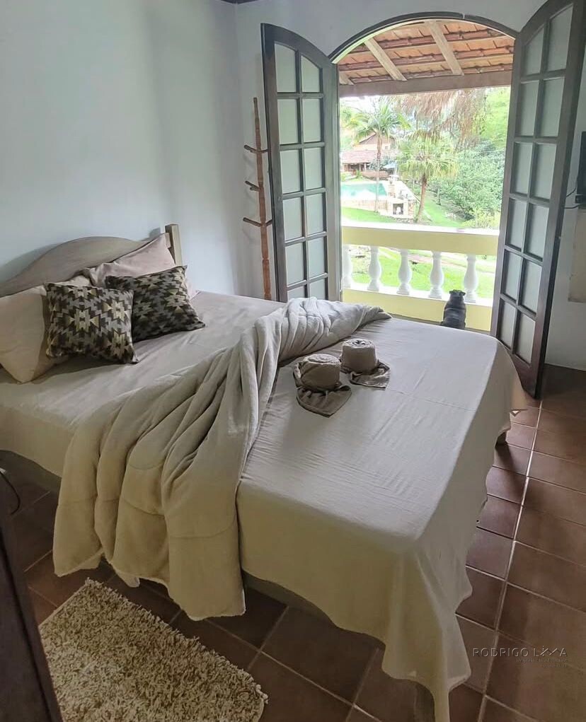 Linda pousada para venda em Itapeva MG