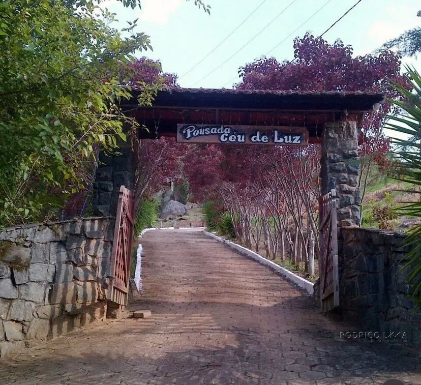 Linda pousada para venda em Itapeva MG