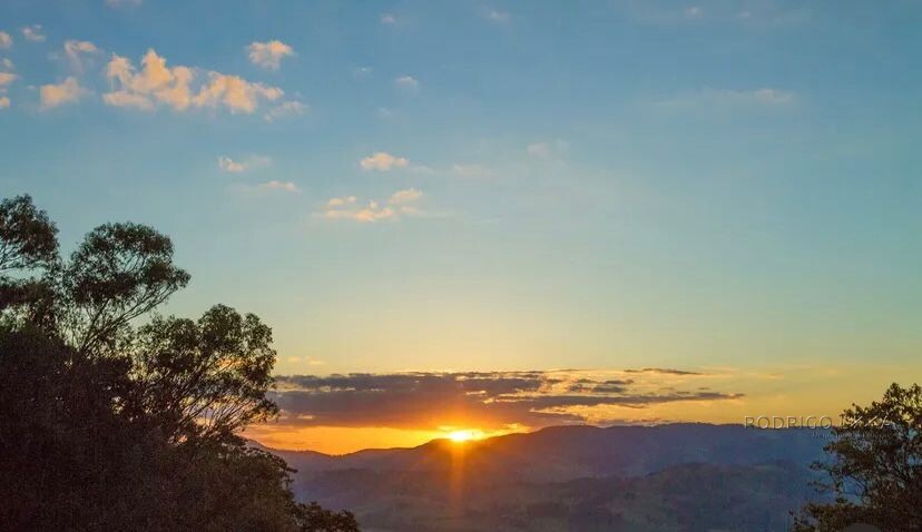 Linda pousada para venda em Itapeva MG