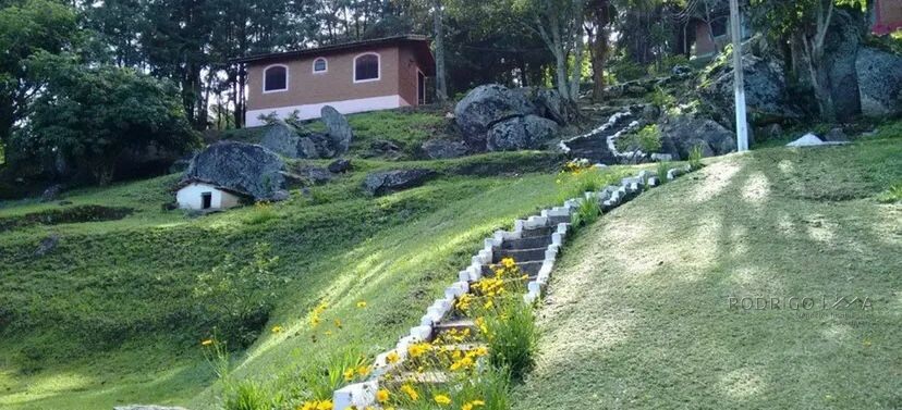 Linda pousada para venda em Itapeva MG