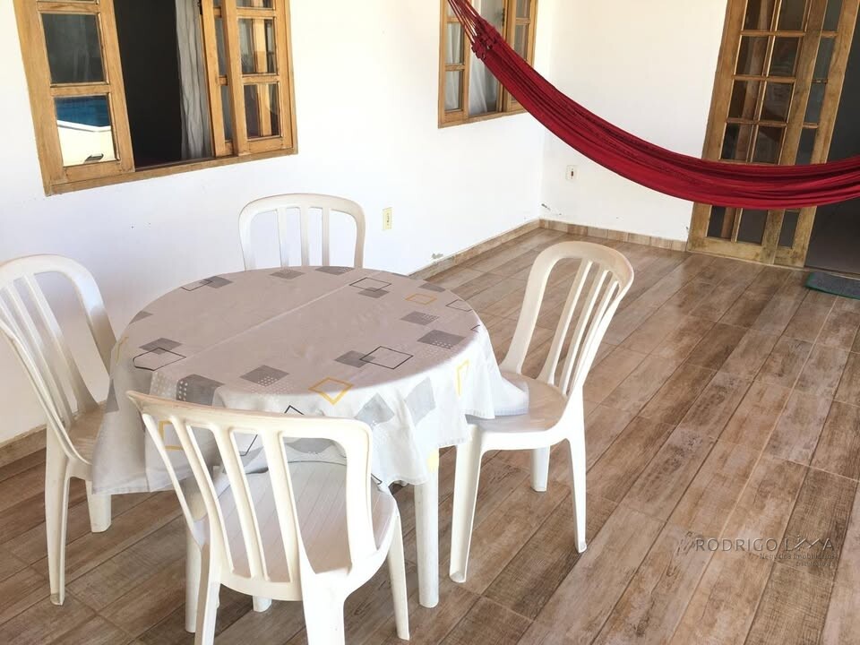 Linda casa para venda em Conceição do Rio Verde MG.