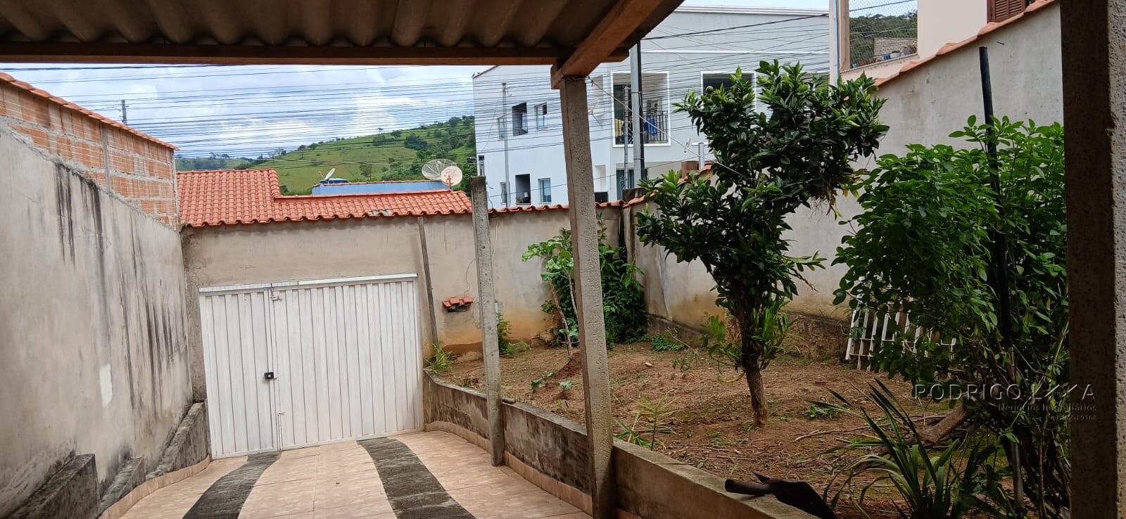 Casa para venda em São Lourenço - MG.