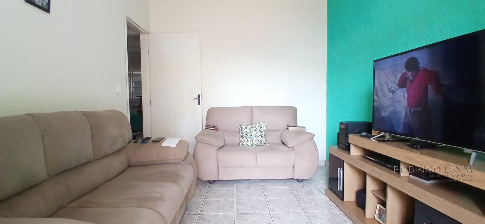 Casa para venda em São Lourenço - MG.