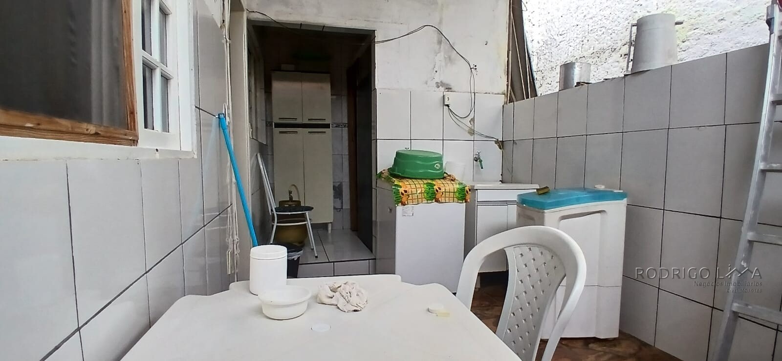 Casa para venda em São Lourenço - MG.