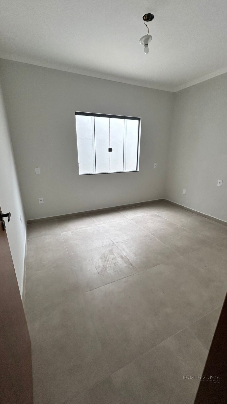 Casa nova para venda em São Lourenço MG