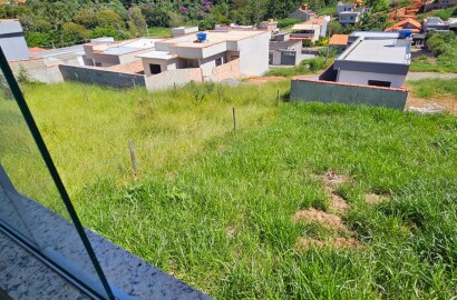Linda casa para venda em São Lourenço MG