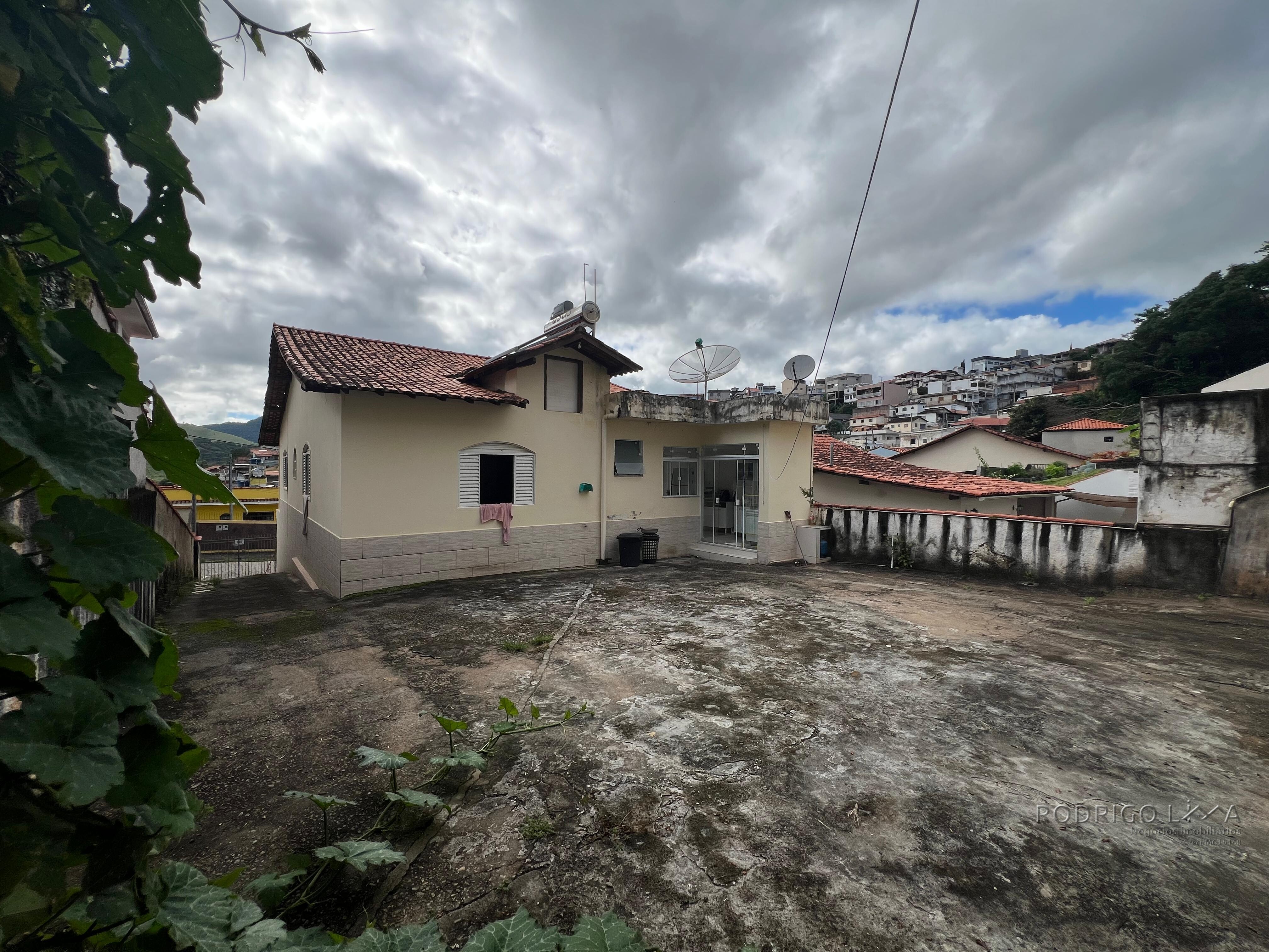 Casa para venda em São lourenço MG