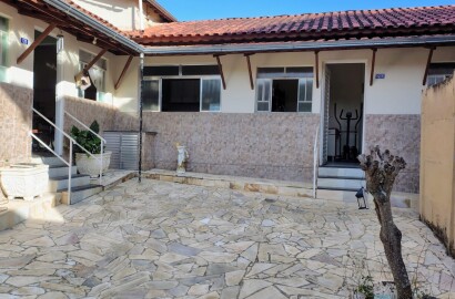Casa para venda em São Lourenço MG