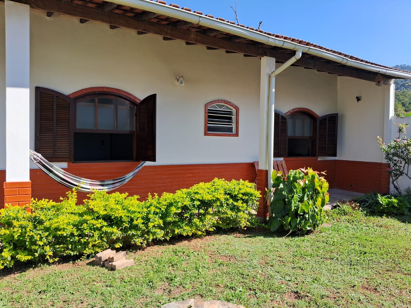 Imóvel com duas casas para venda em São Lourenço MG