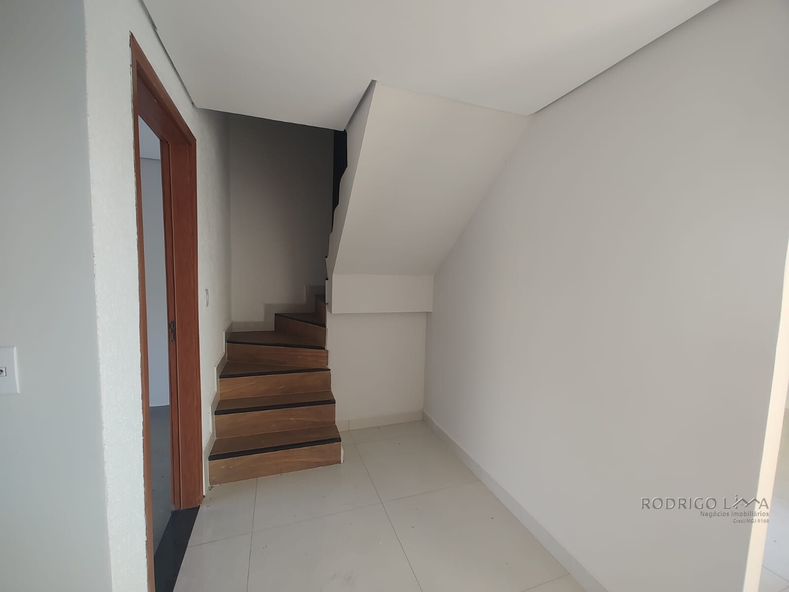 Casa para venda em bairro nobre de São Lourenço Mg