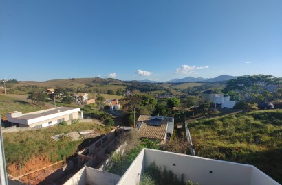 Casa para venda em bairro nobre de São Lourenço Mg