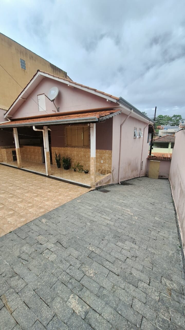 Casa para venda em São Lourenço MG