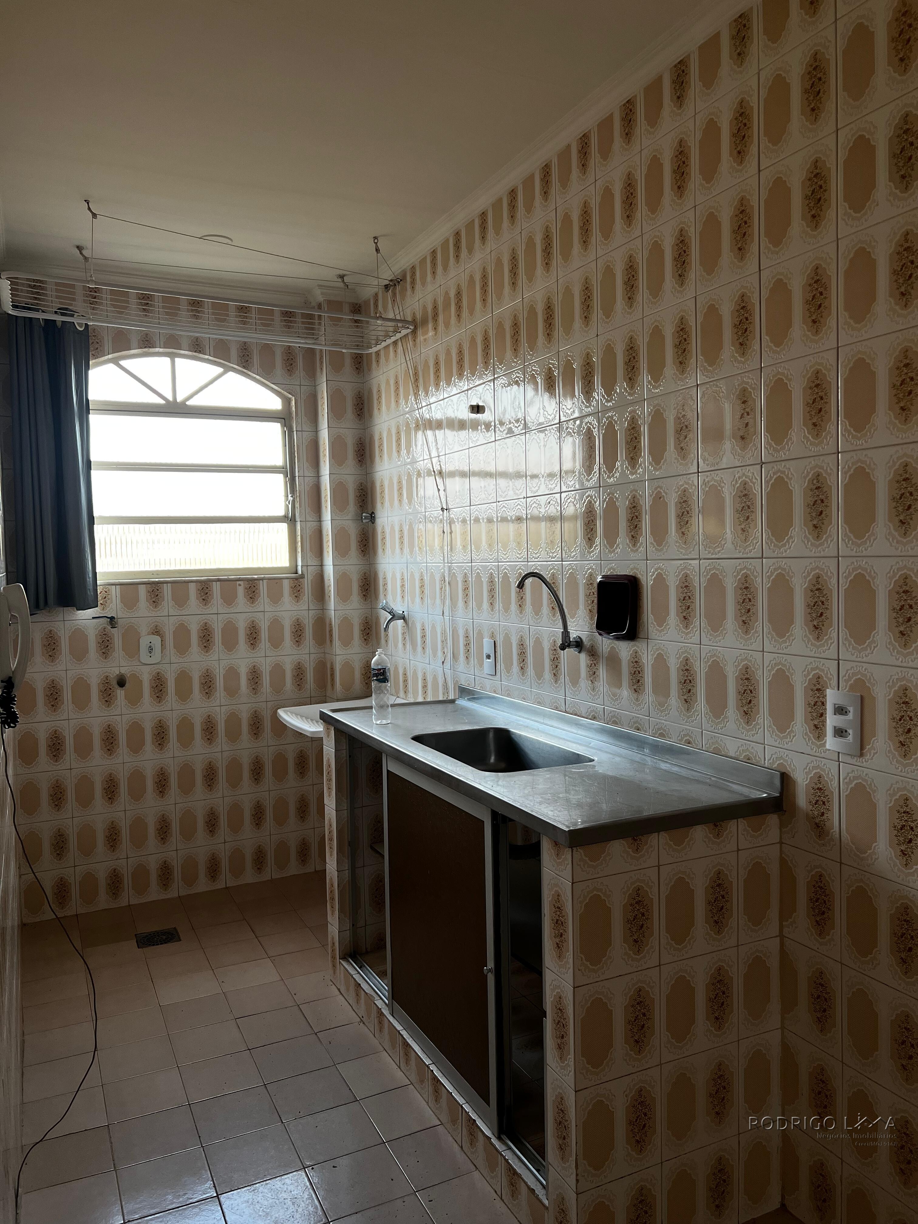 Apartamento para locação no centro São Loureço MG