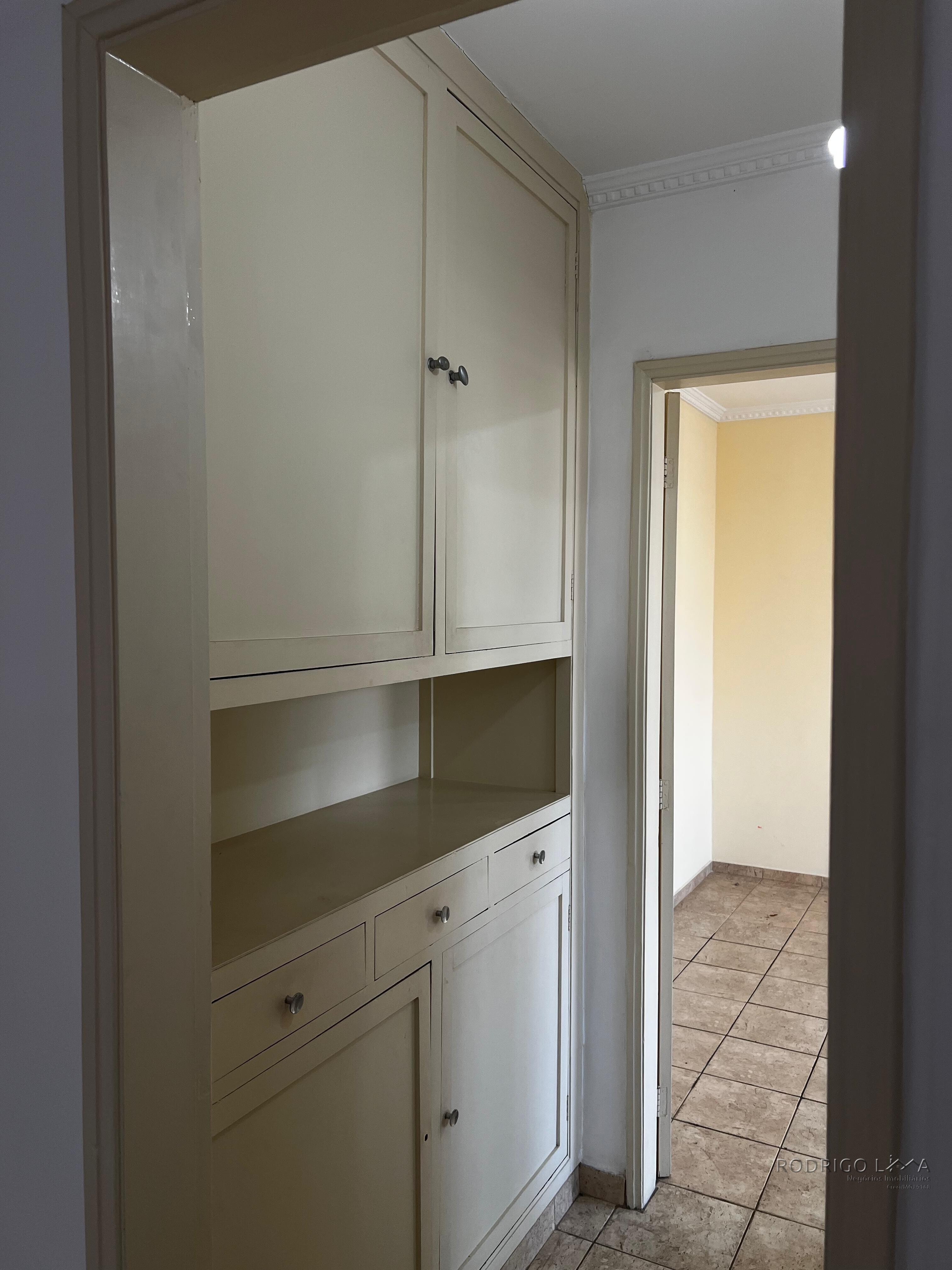 Apartamento para locação no centro São Loureço MG