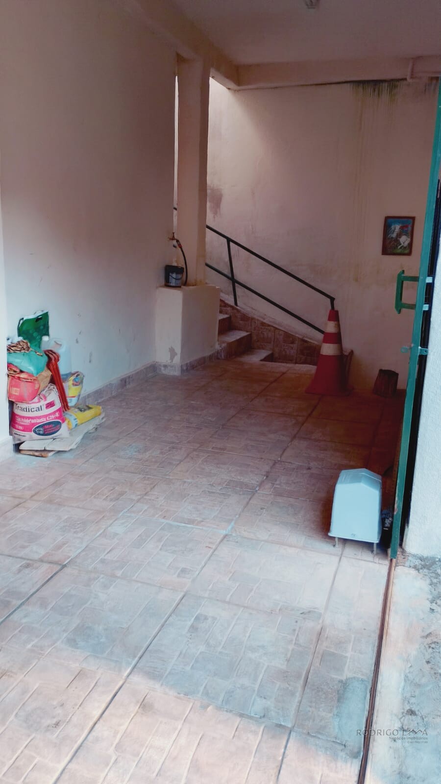 Linda casa a Venda em São Lourenço - MG.