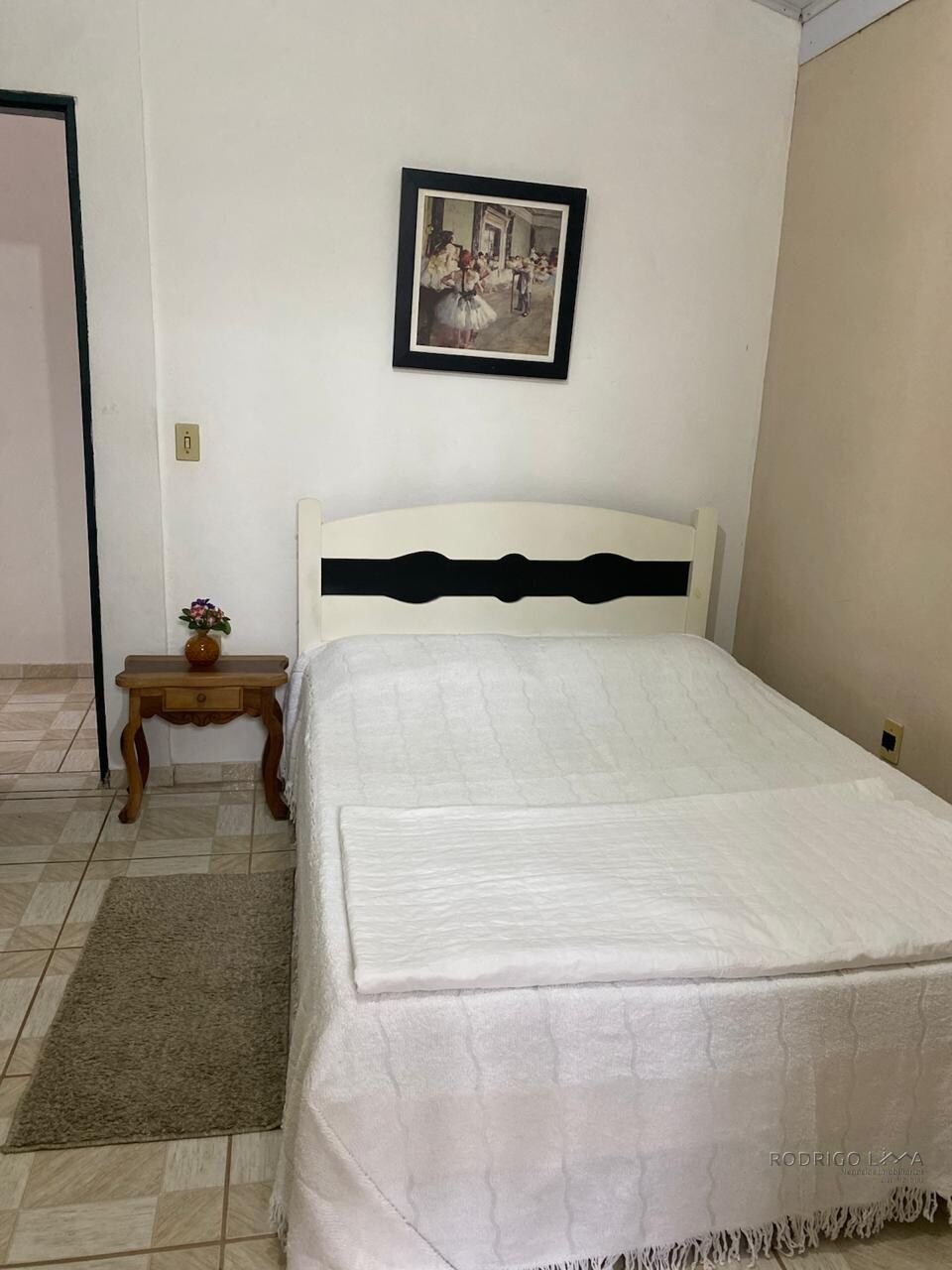 Linda casa a Venda em São Lourenço - MG.