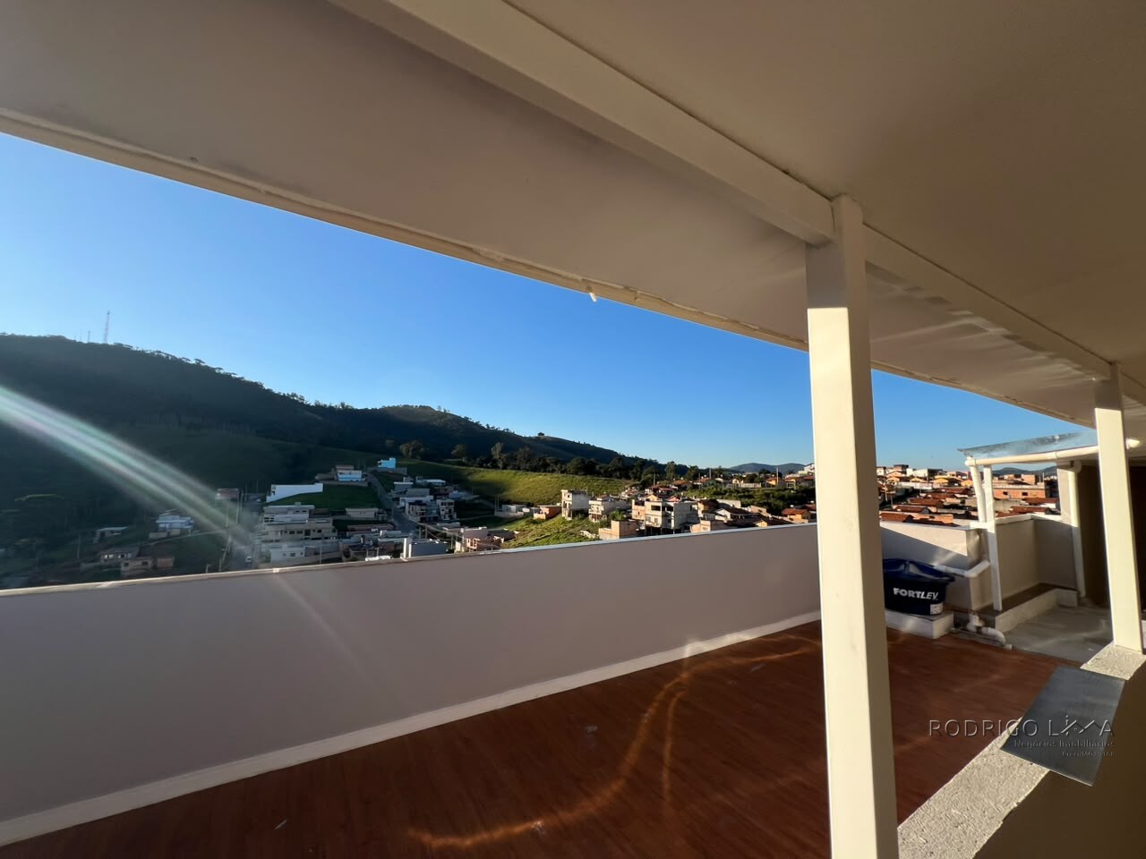 Cobertura para venda em São Lourenço MG