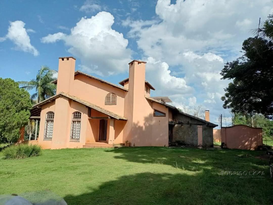 Linda fazenda para venda em Luminárias Mg