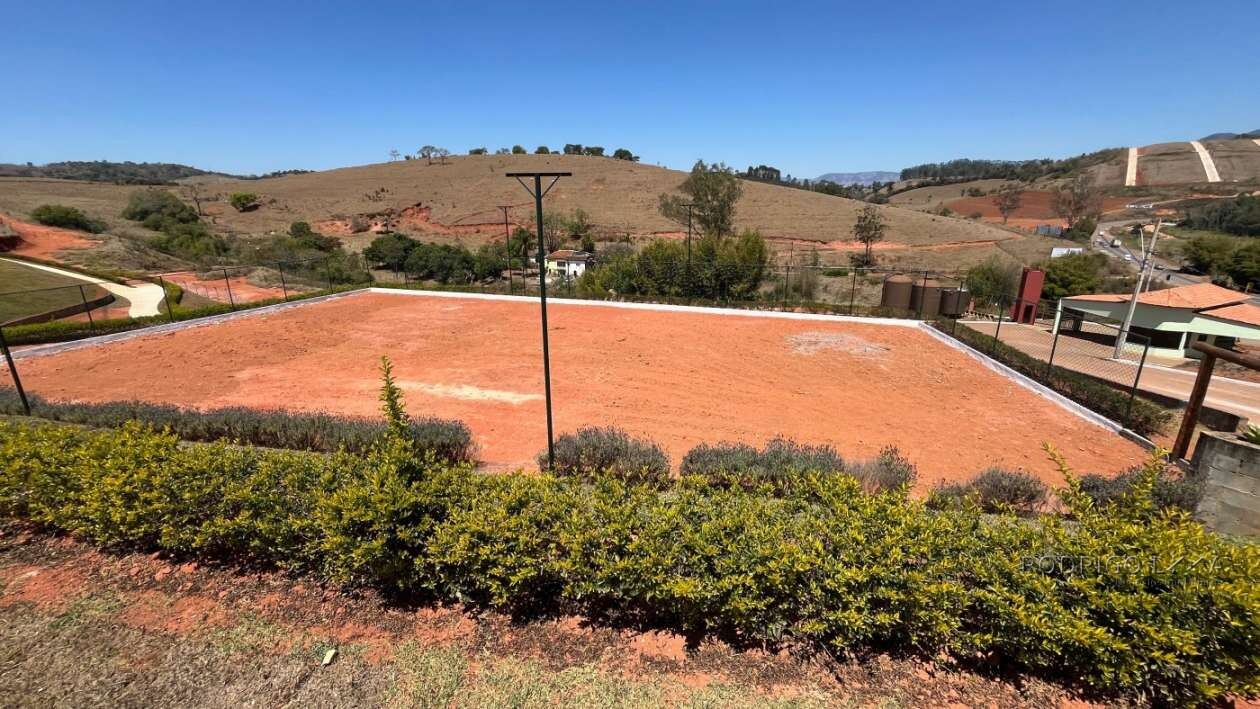 Lote no Ville Bourbon para venda próximo a São Lourenço MG