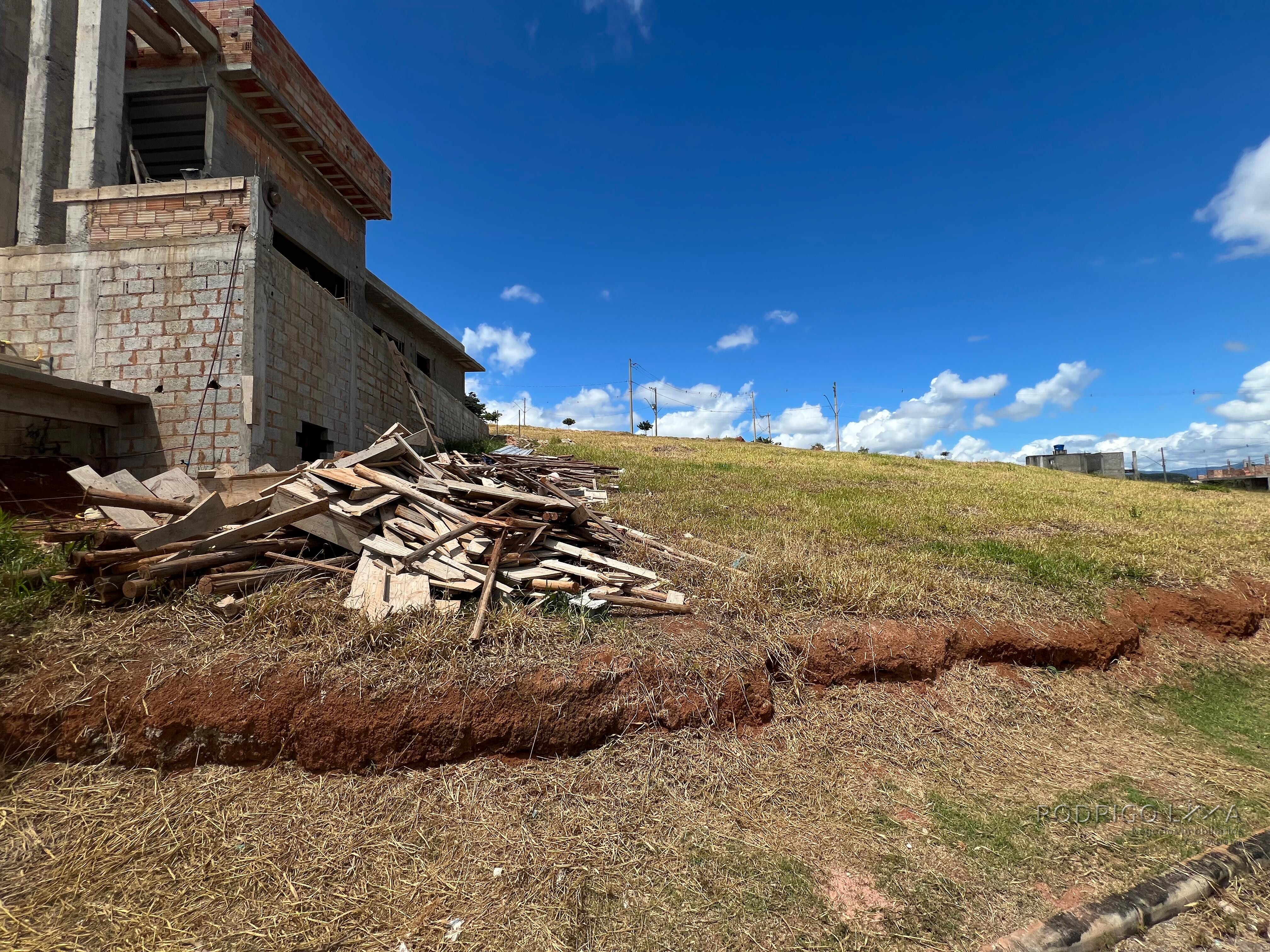 Lote para venda em São Lourenço MG