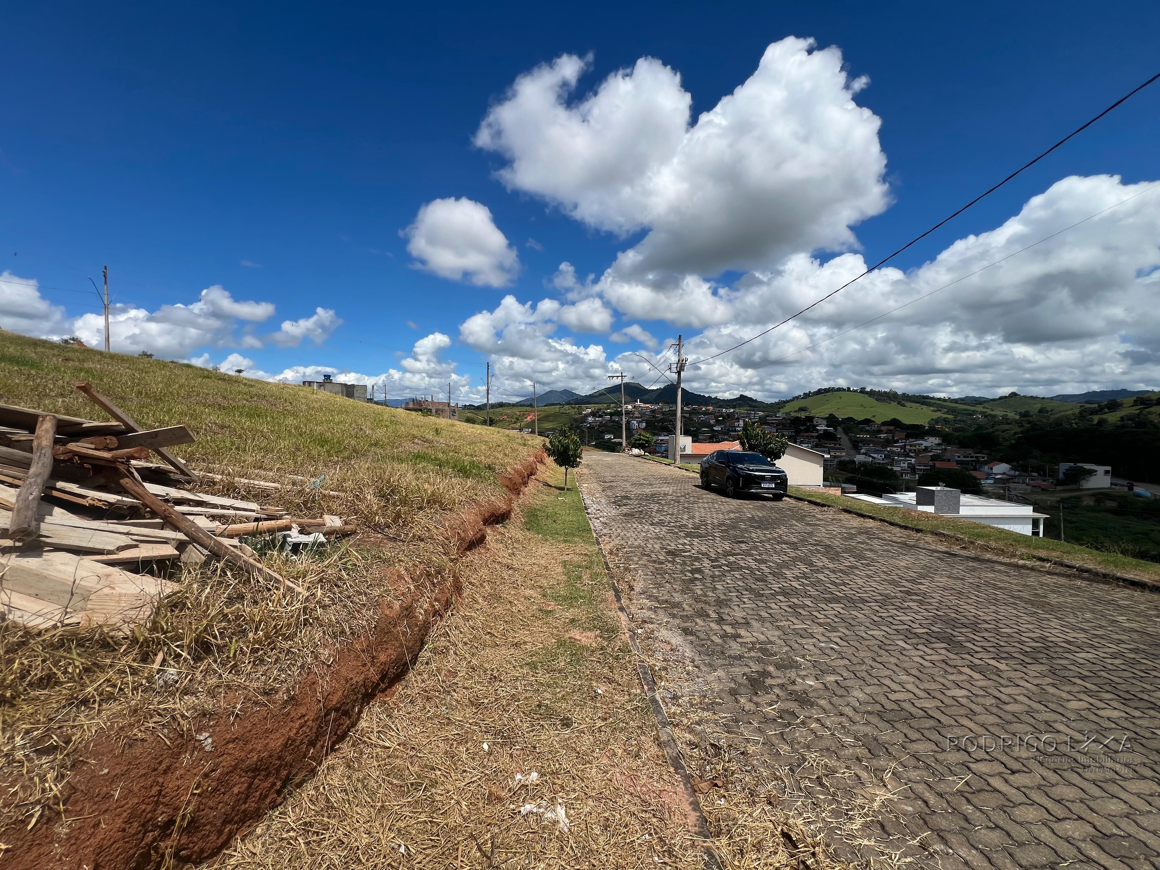 Lote para venda em São Lourenço MG