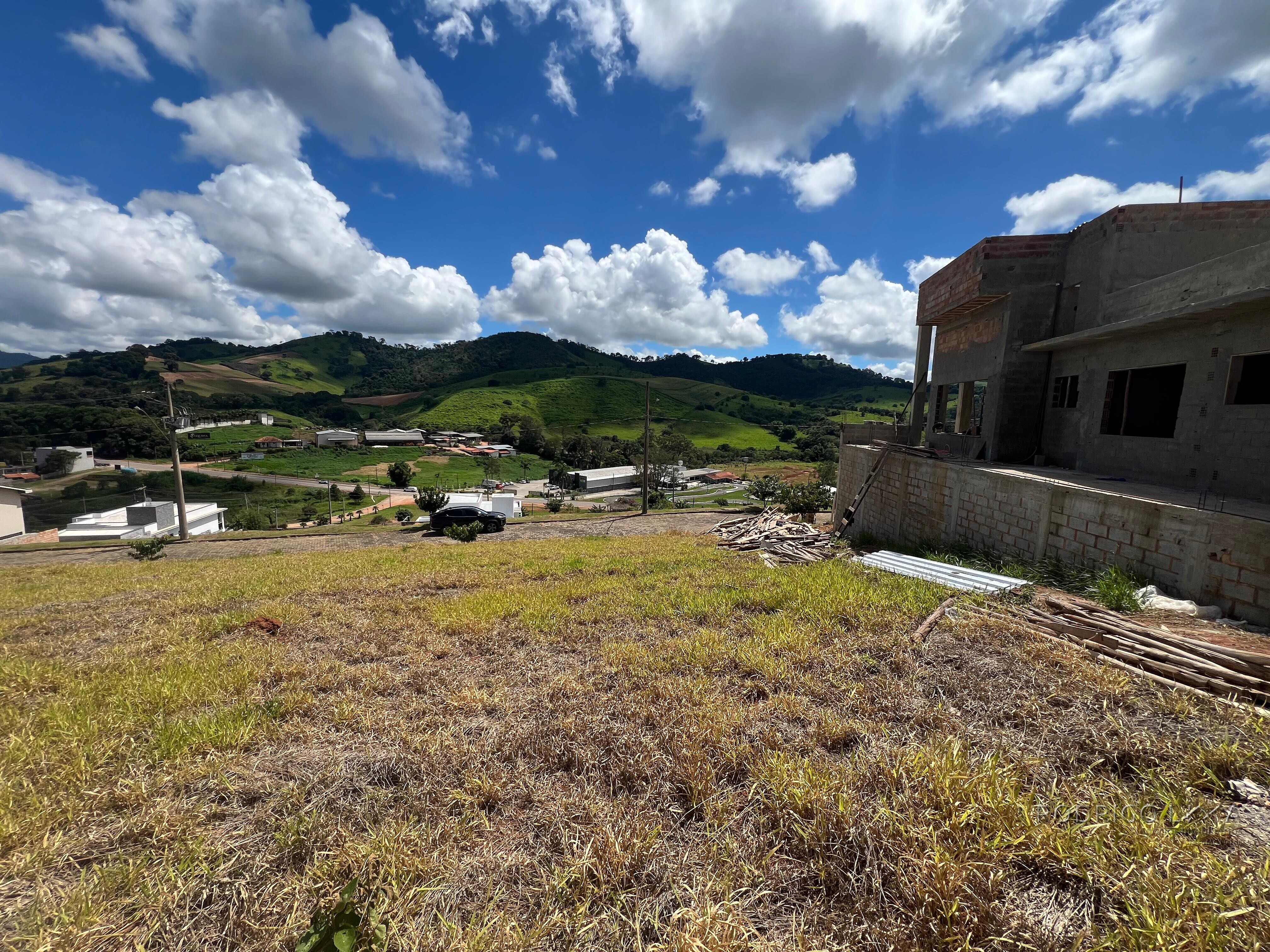 Lote para venda em São Lourenço MG
