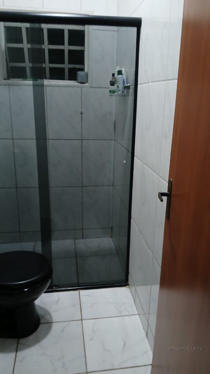 Casa para venda em condomínio - São Lourenço - MG.