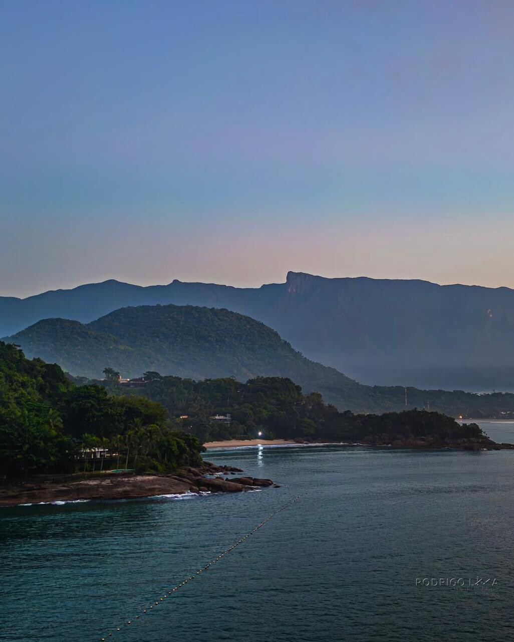 Luxuosa mansão para venda em Ubatuba SP.