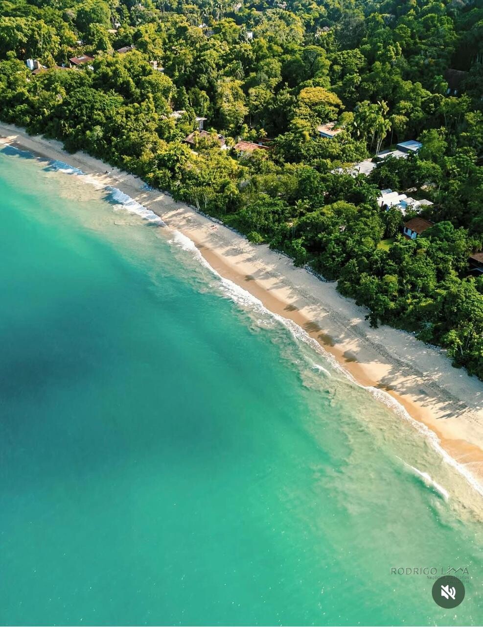 Luxuosa mansão para venda em Ubatuba SP.