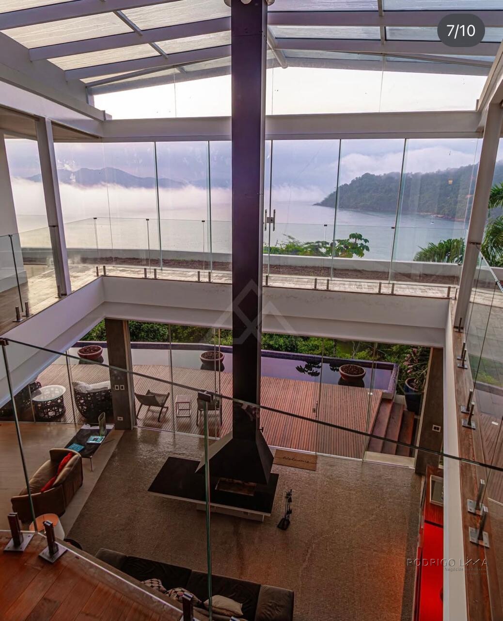 Luxuosa mansão para venda em Ubatuba SP.