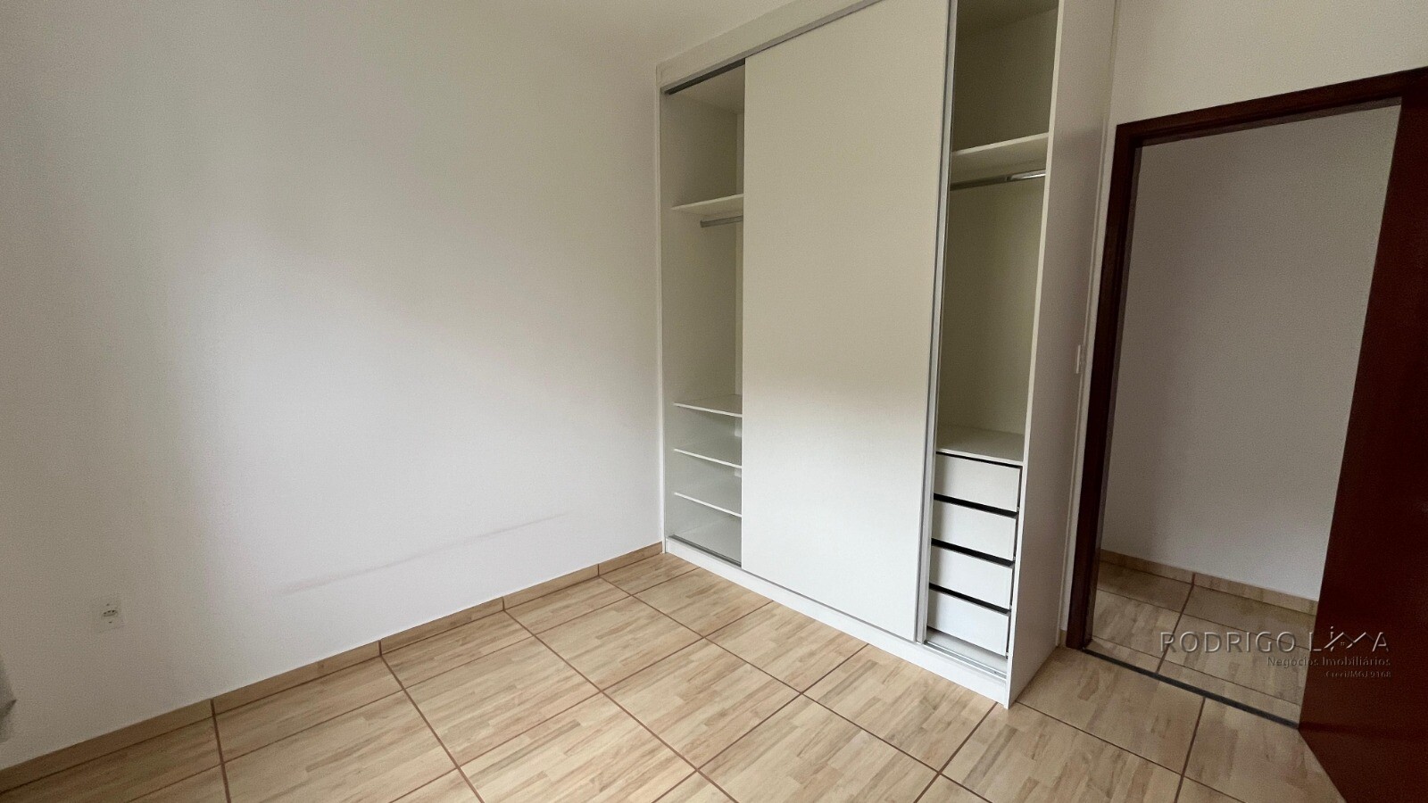 Apartamento para venda em São Lourenço MG.