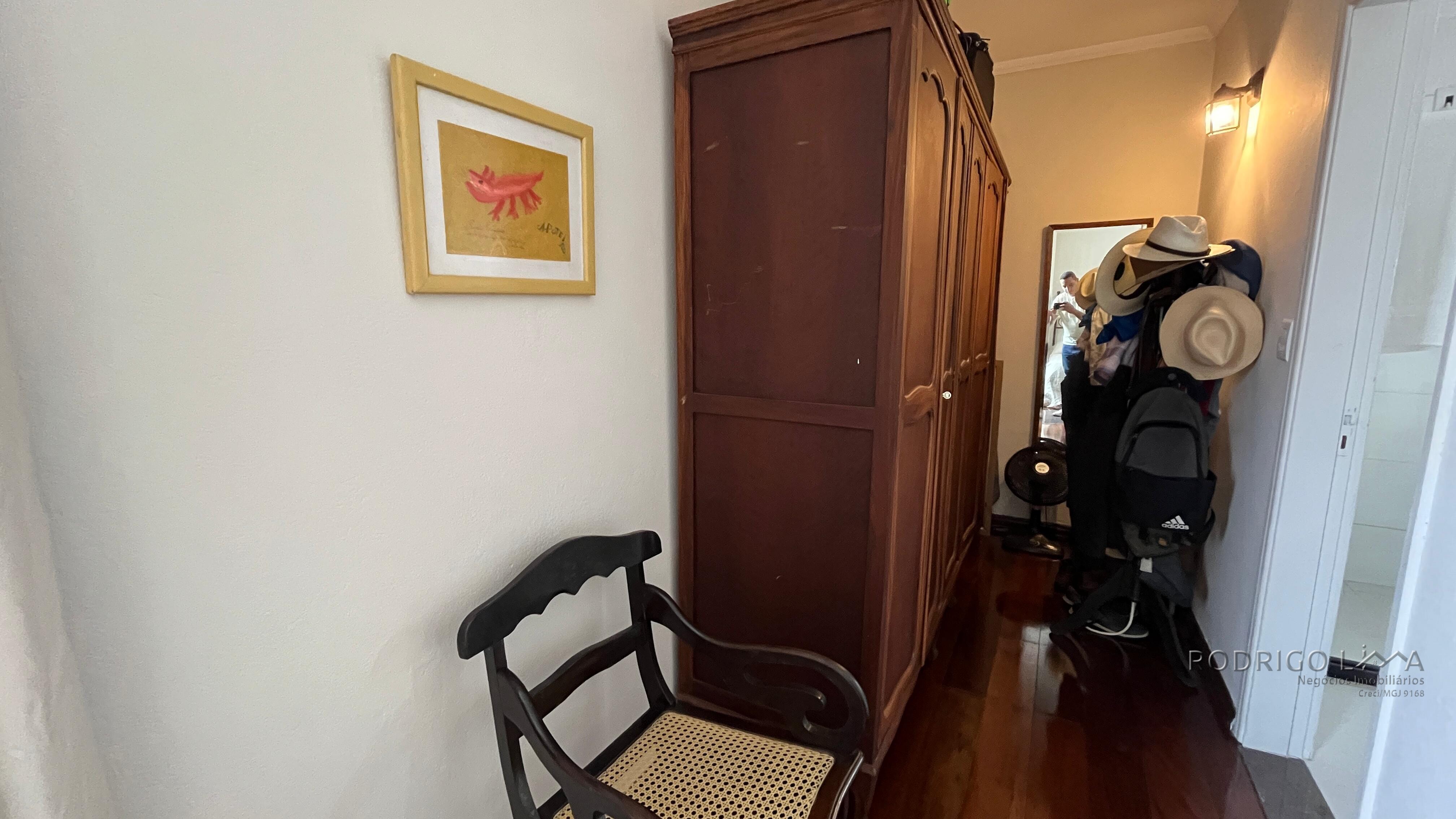 Casa para venda em São Lourenço MG.