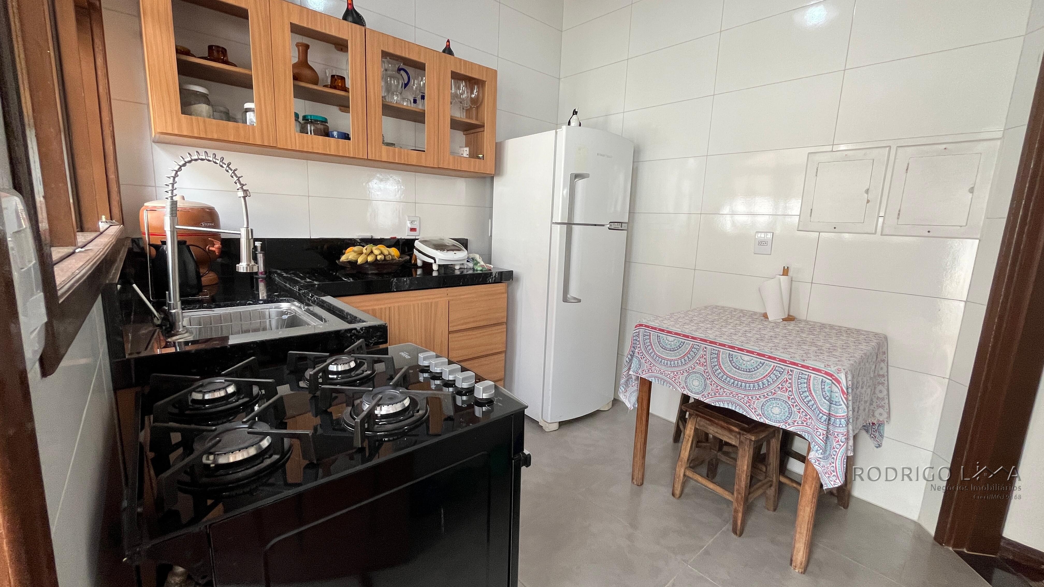 Casa para venda em São Lourenço MG.