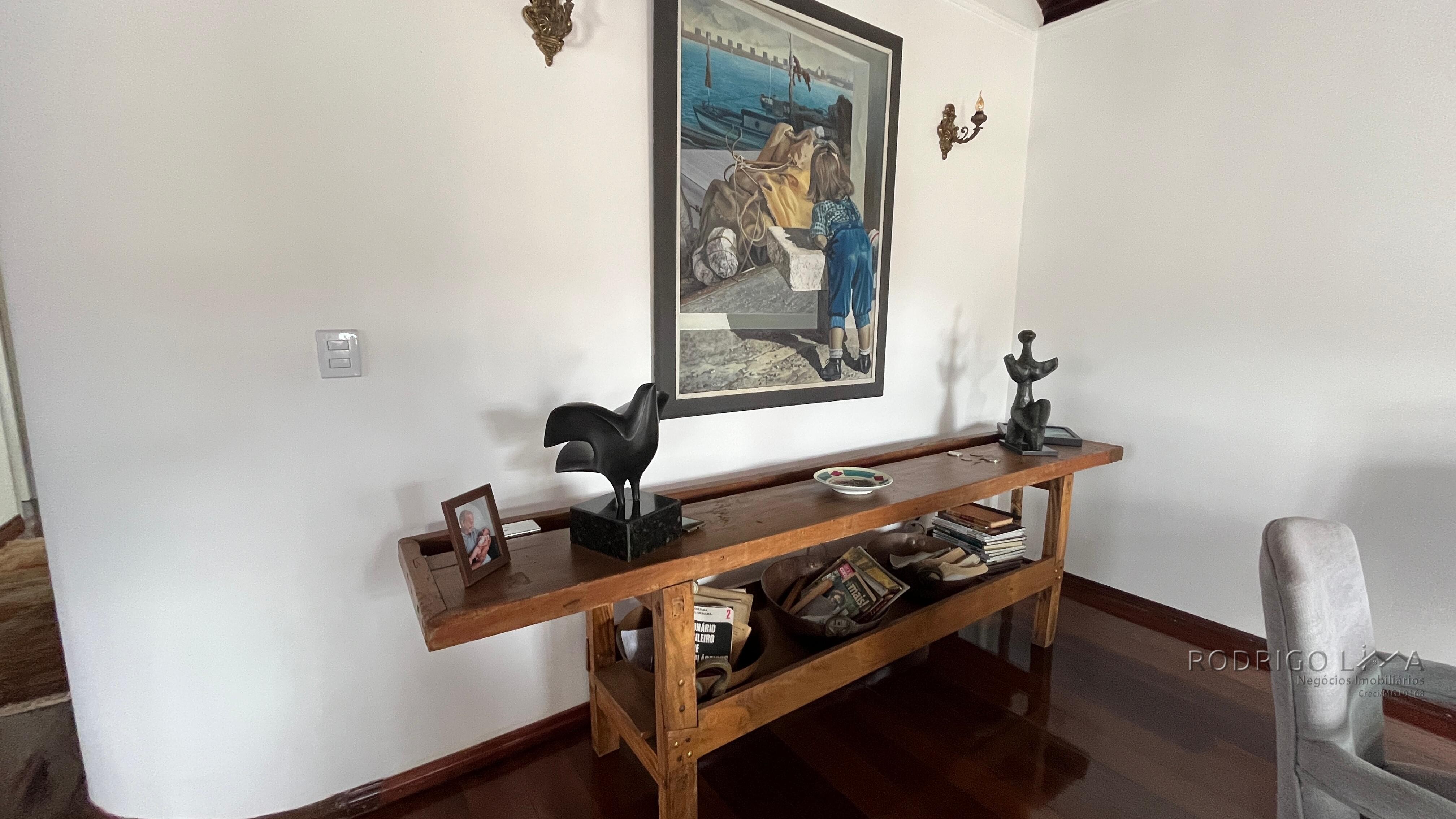 Casa para venda em São Lourenço MG.