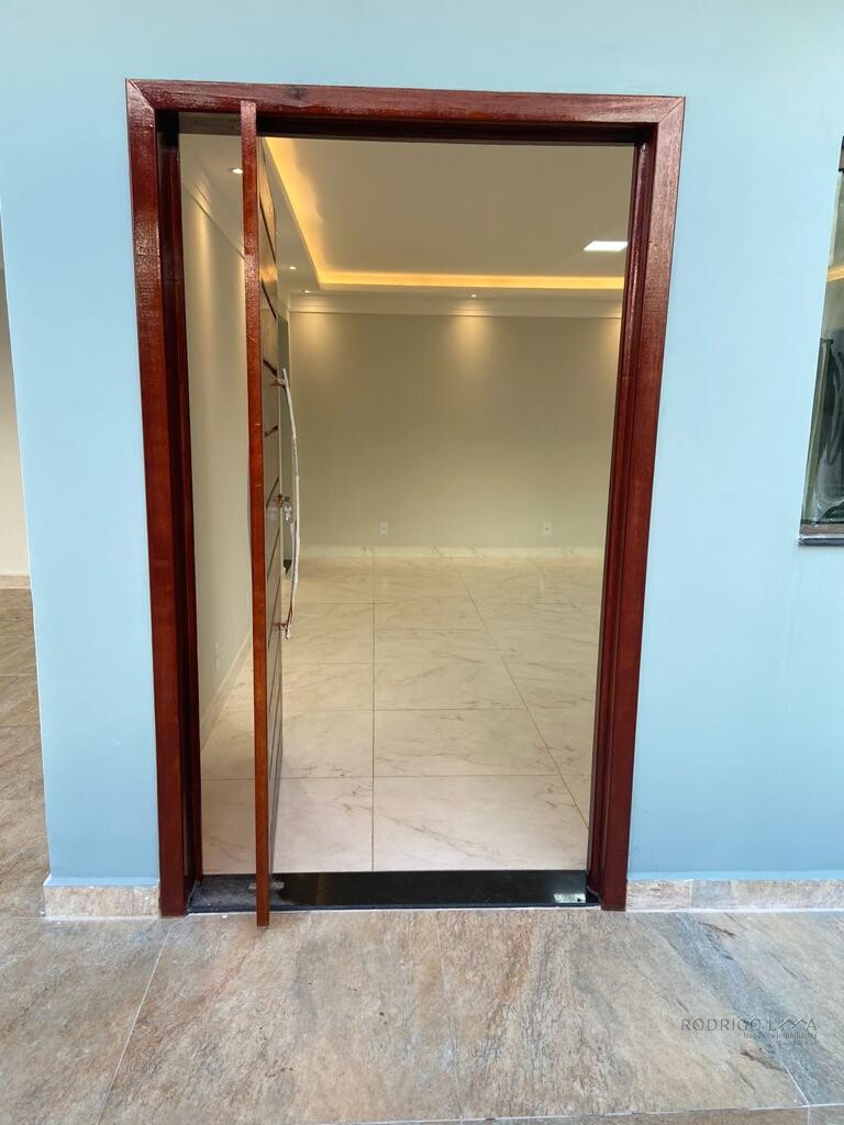 Linda casa para venda em São Lourenço MG