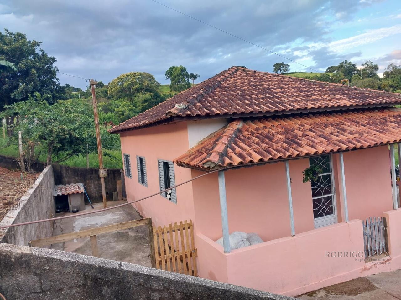 Chácara para venda em Dom Viçoso - MG