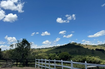 Sítio para venda em Dom Viçoso MG