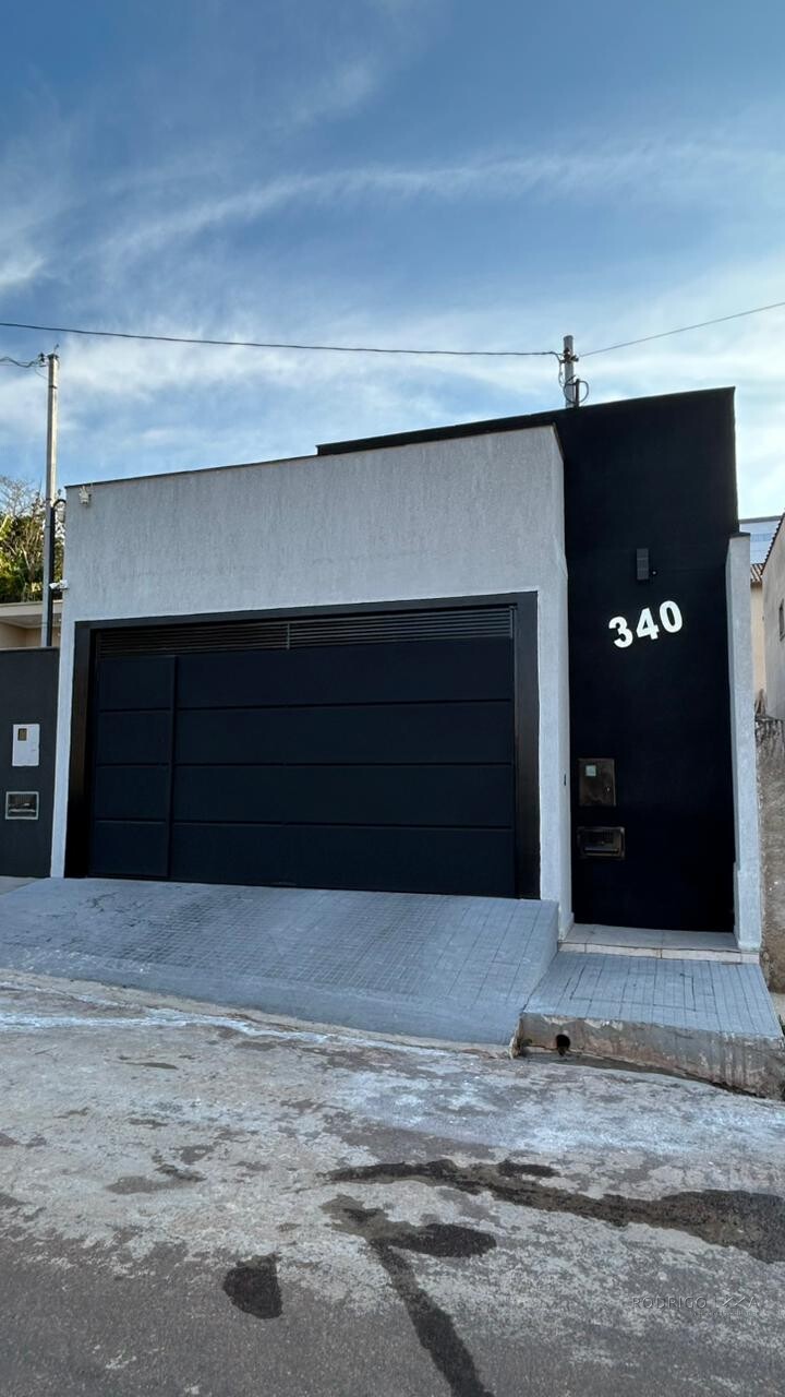 Linda casa para venda em São Lourenço MG