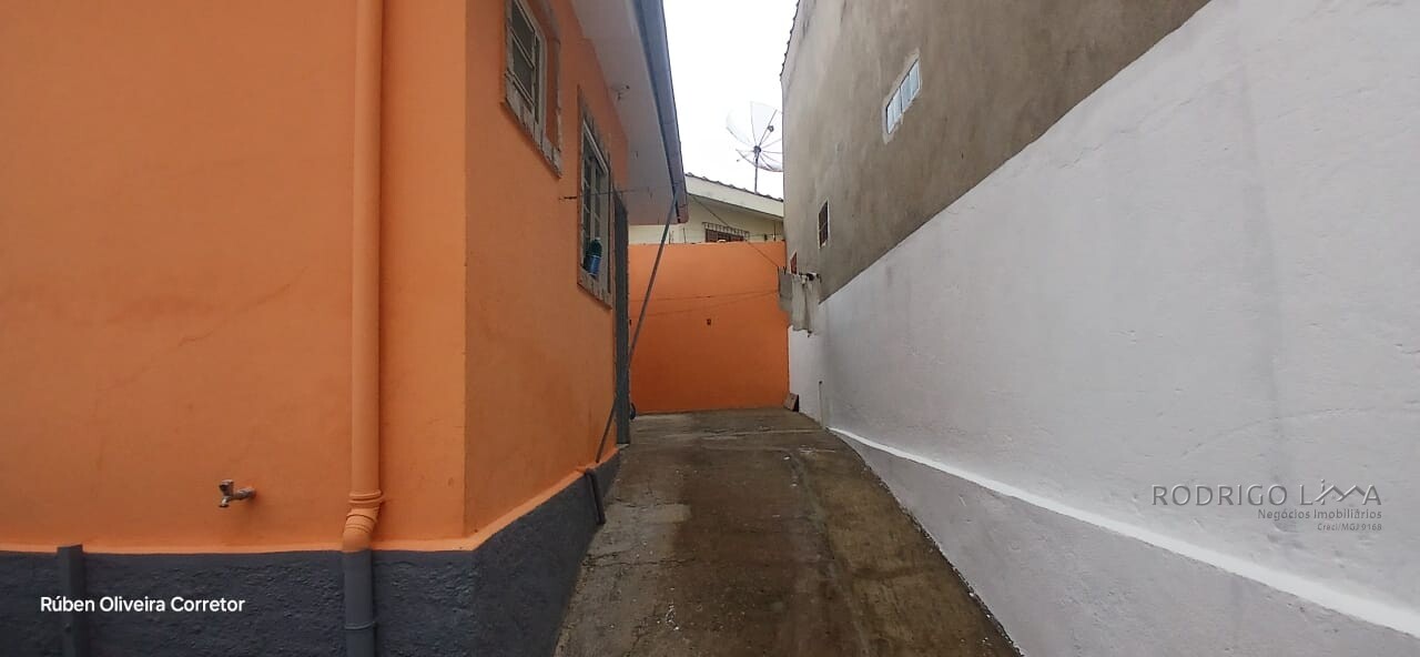 Casa para venda em São Lourenço Mg.