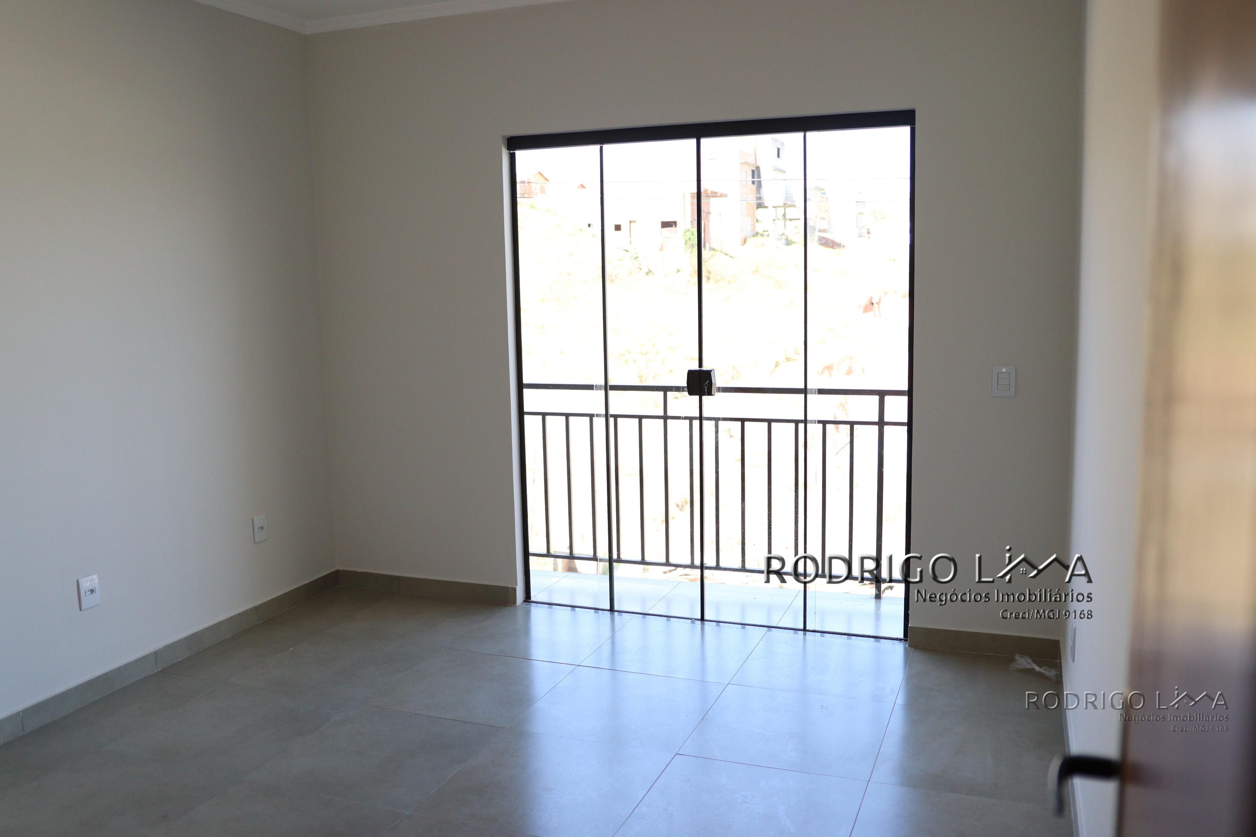 Linda casa para venda em São Lourenço - MG.