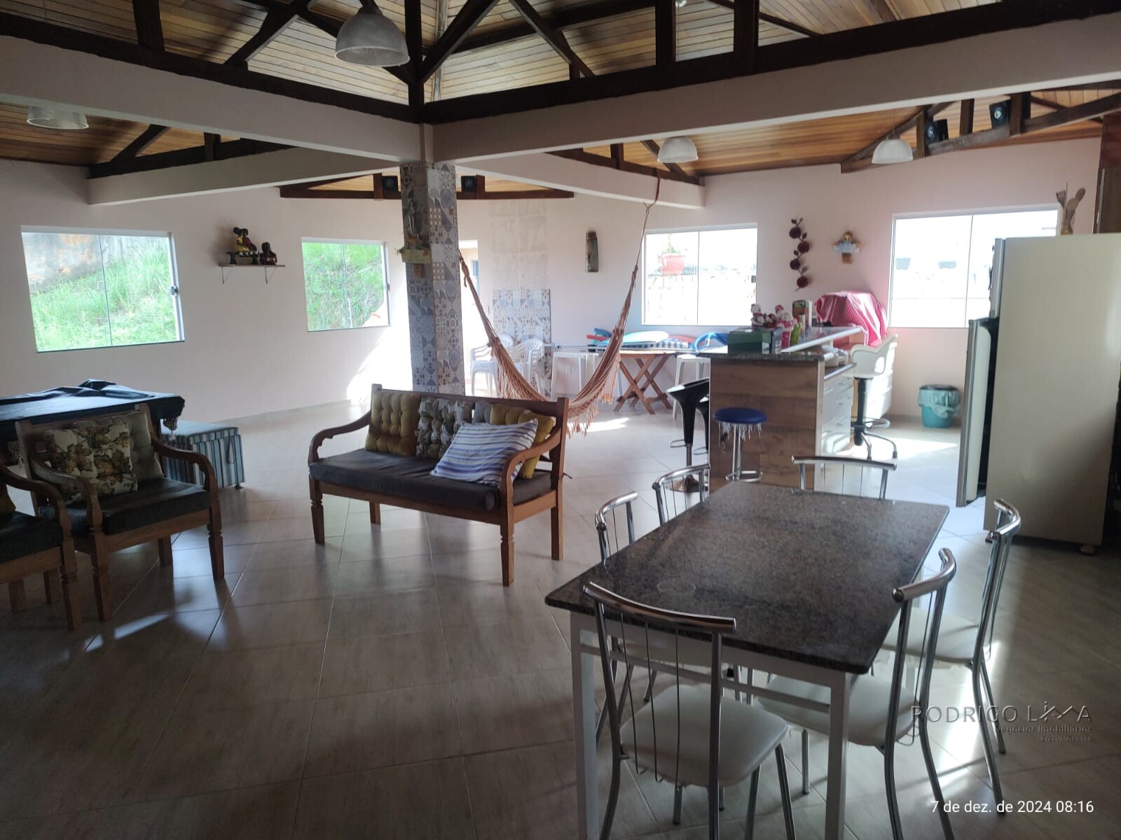 Lindo sobrado para venda em São Lourenço MG