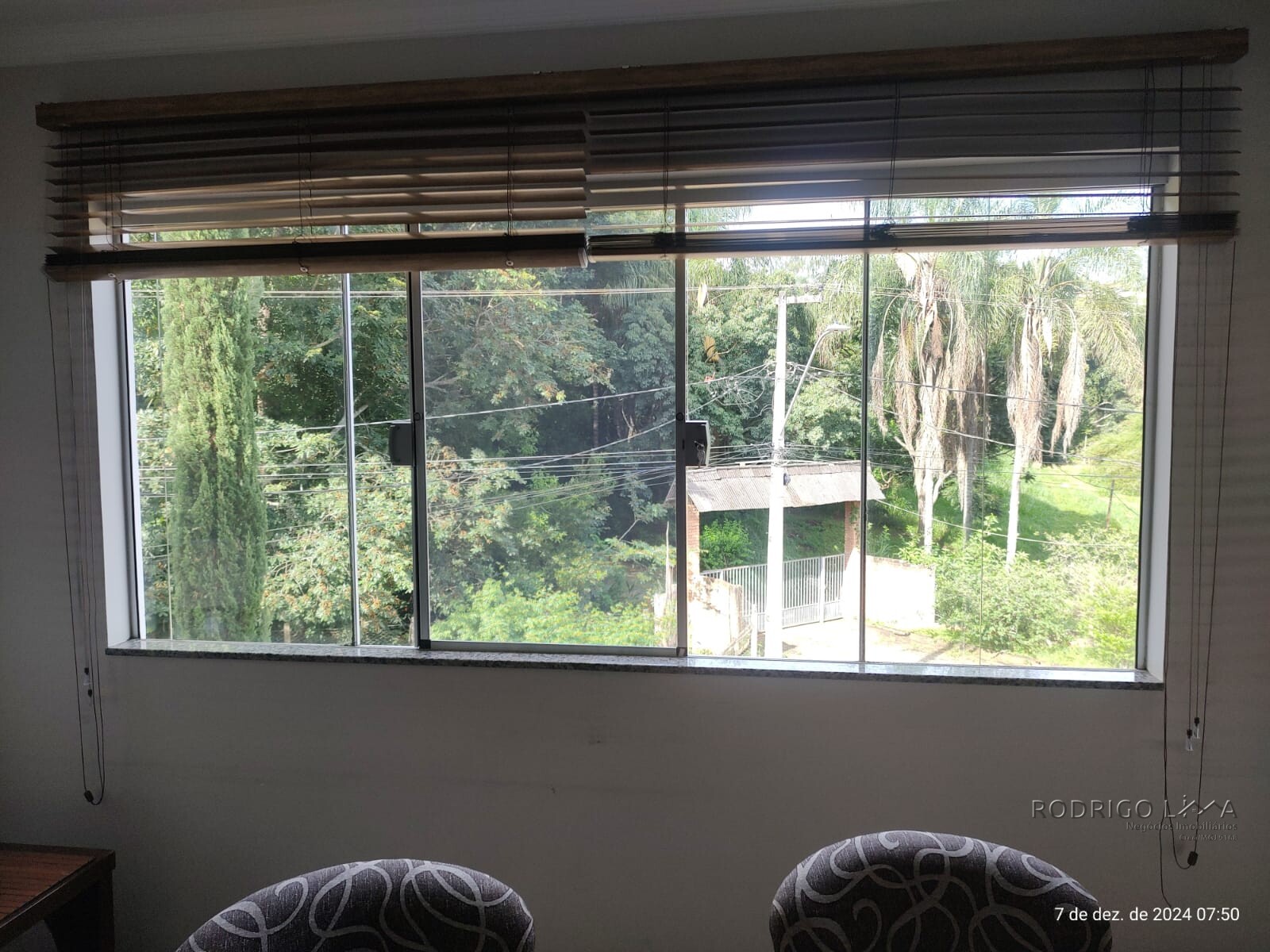 Lindo sobrado para venda em São Lourenço MG