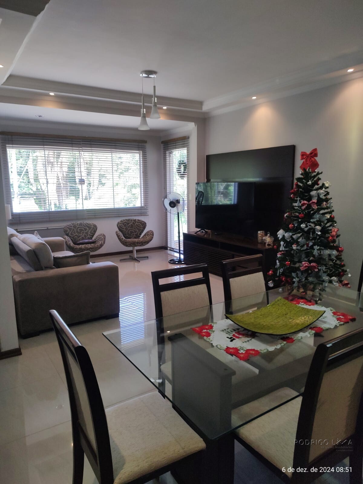 Lindo sobrado para venda em São Lourenço MG