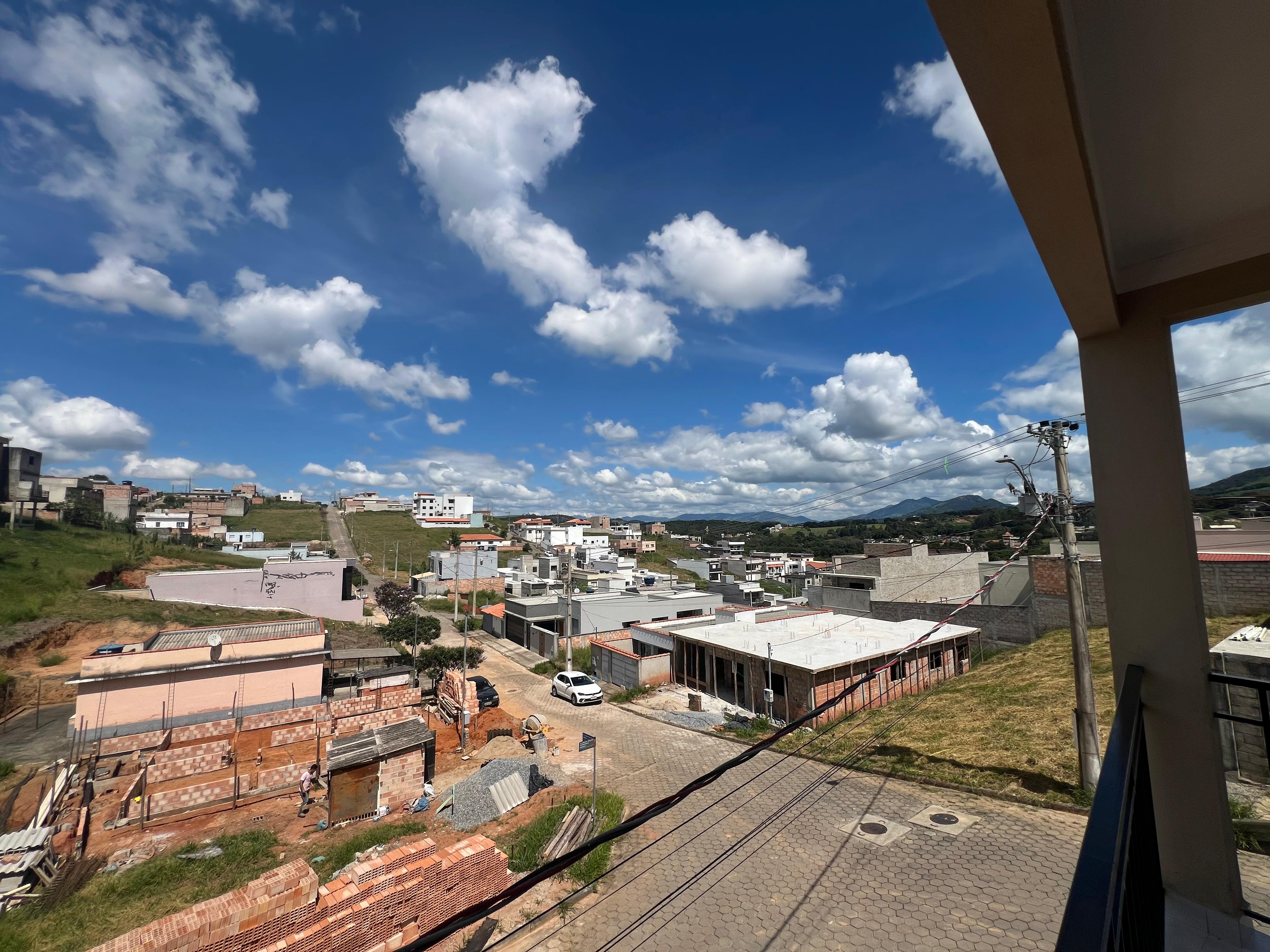 Lindo sobrado para venda em São Lourenço MG